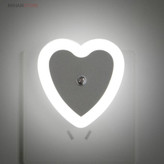 چراغ خواب سنسور دار Heart